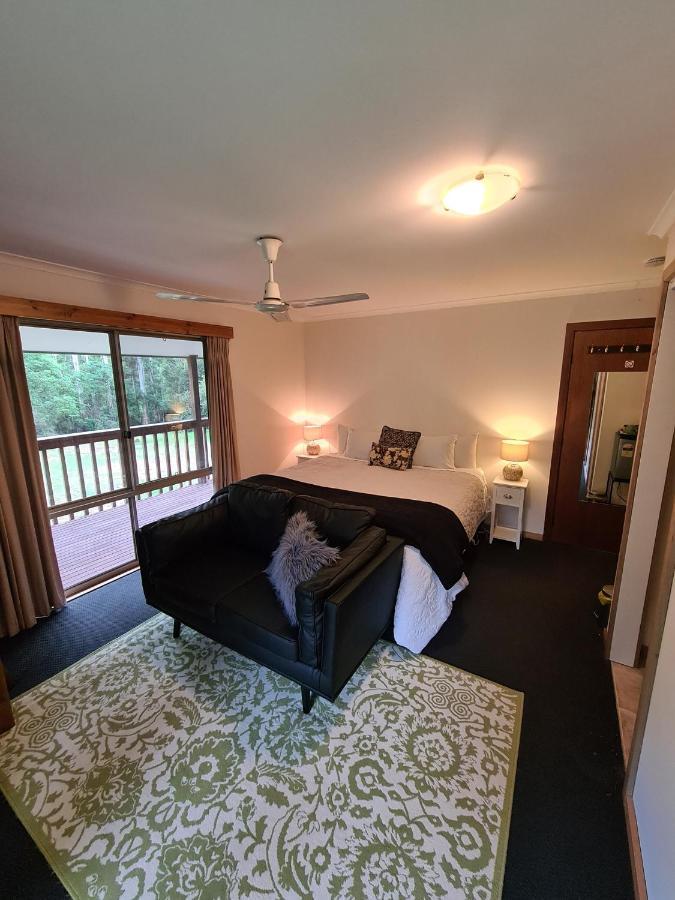 Bird Songs Getaway Accommodation Cabbage Tree Creek Exterior photo